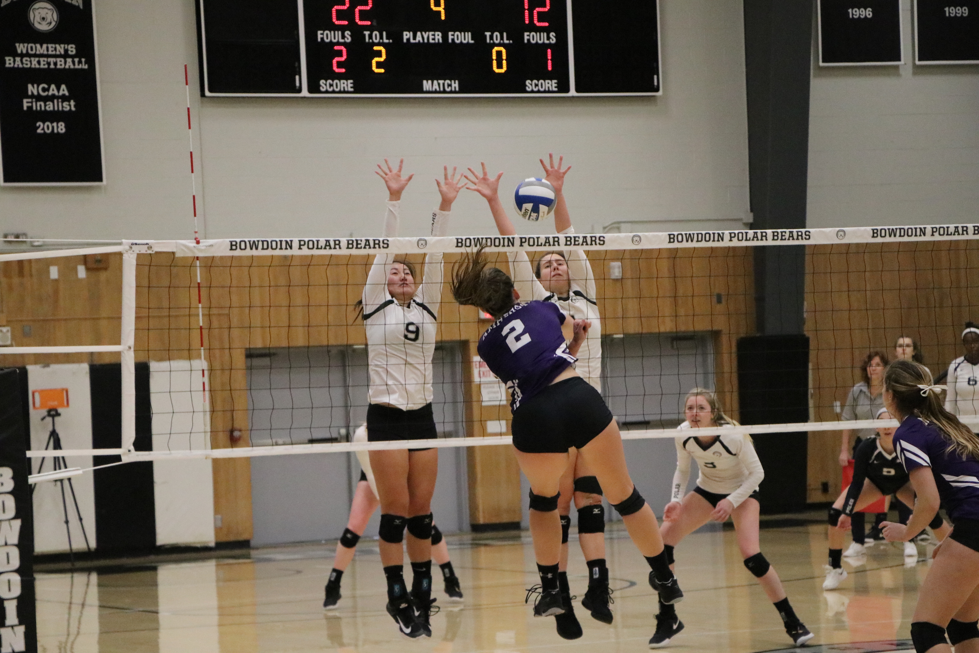 Volleyball falls 03 in NCAA Sweet 16 against Babson The Bowdoin Orient