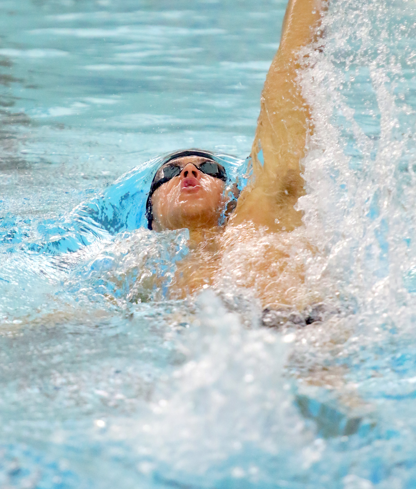 Men’s swim and dive scores over 1,000 points at NESCAC championship