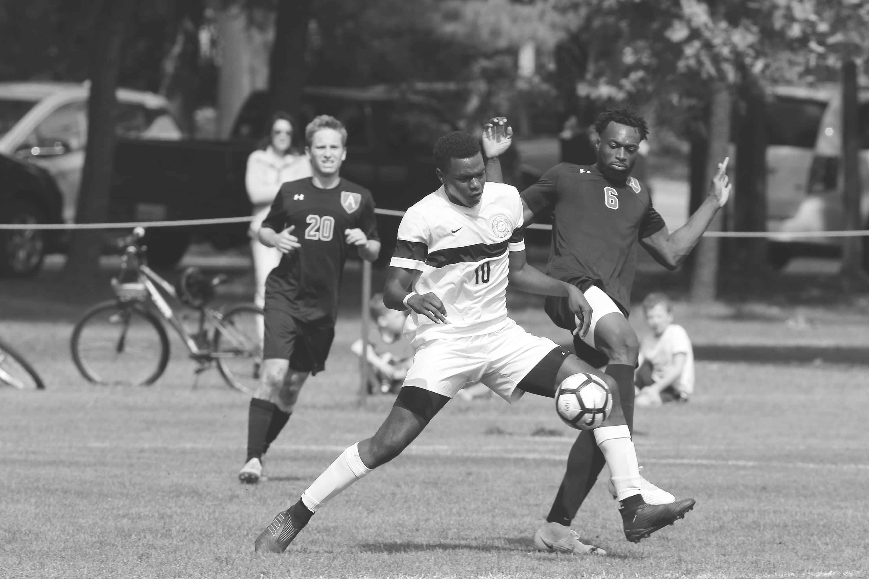 Men's Soccer Heads to Middlebury for NESCAC Quarterfinal Matchup