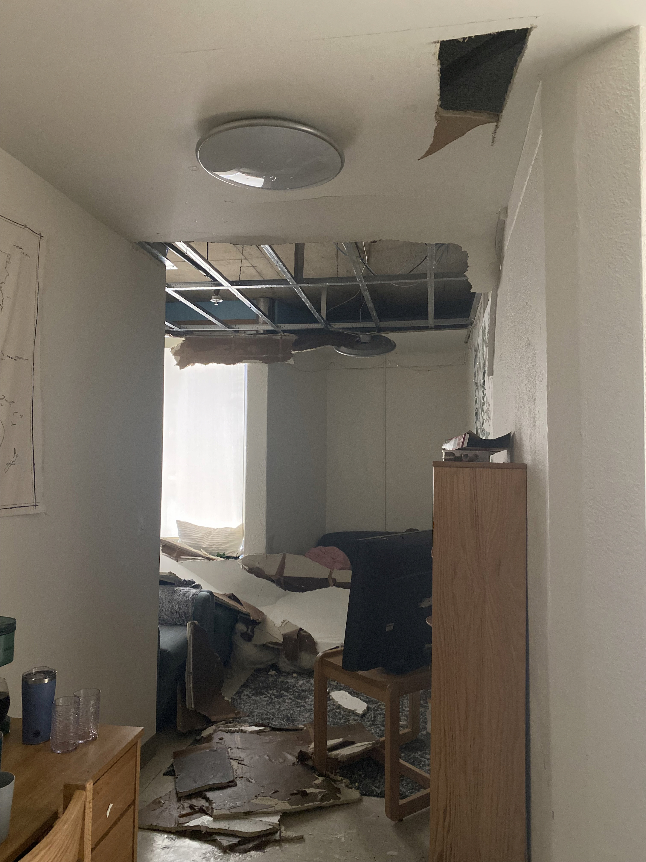 Pipe Bursts Wreak Havoc In Residence Halls Academic Spaces The   Image 2 